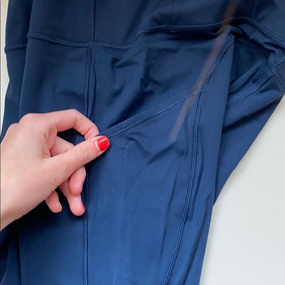 Lululemon Fast and free crop reflective - Picture 2 of 3